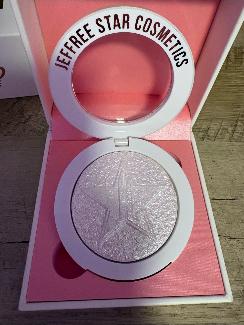 Jeffree Star Extreme Frost Highlighter SOUR ICE